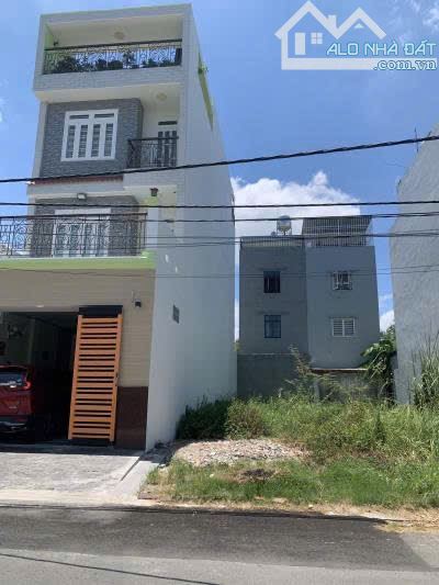 Bán gấp lô đất – Ngay Ngã Tư Tạ Quang Bửu – QL50, Gần Bến Xe Quận 8,Cầu Nhị Thiên Đường