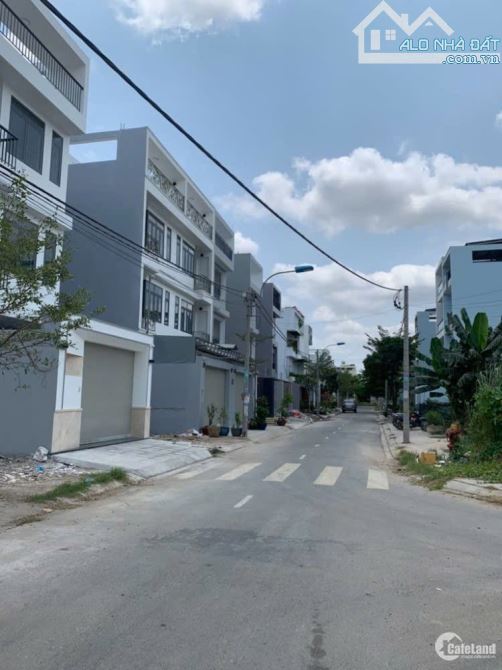 Bán gấp lô đất – Ngay Ngã Tư Tạ Quang Bửu – QL50, Gần Bến Xe Quận 8,Cầu Nhị Thiên Đường - 1