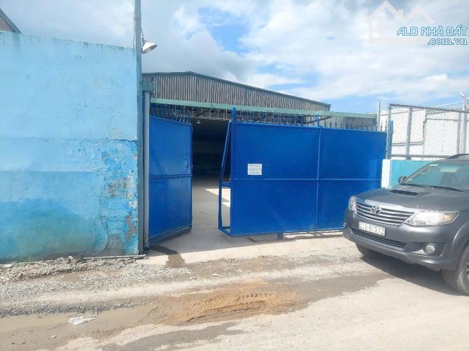 Cho thuê kho 630m², đường xe container vào tận nơi chân cầu Rạch Tra giá 30 triệu