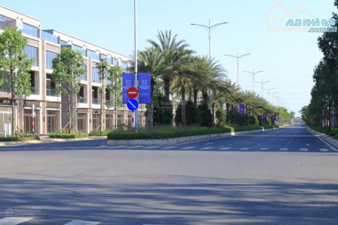 Bán đất trung tâm Quận 9 đường Nguyễn Duy Trinh 30m - Sát Vinhome - Giá 30 triệu/m2 - 13