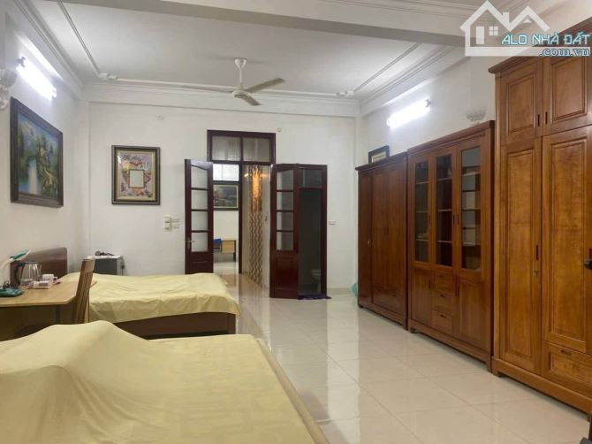 Bán nhà mặt phố Trần Quang Diệu, Q Đống Đa, 80m2, 6 tầng, thang máy MT 5m, giá 40 tỷ.