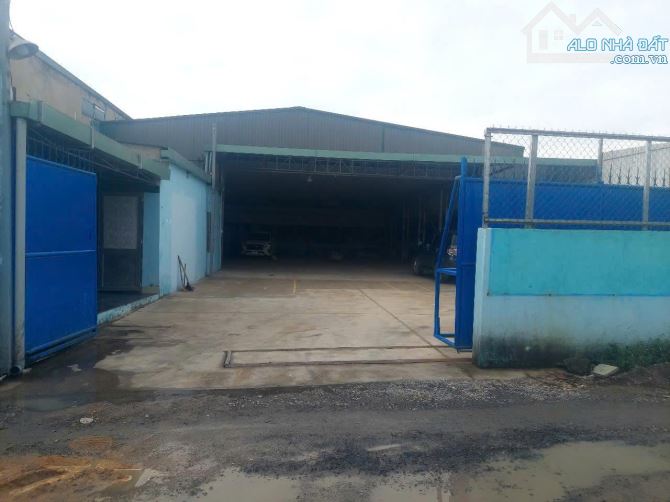 Cho thuê kho 630m², đường xe container vào tận nơi chân cầu Rạch Tra giá 30 triệu