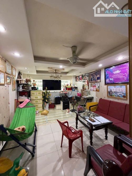 12 Tỷ - CHÍNH CHỦ, NHÀ 6 TẦNG, MẶT TIỀN ĐƯỜNG SỐ, 45m2, CÁCH 20m RA NGUYỄN THỊ THẬP. - 2