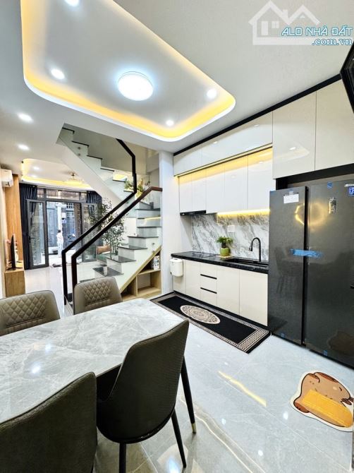 🔥HXH HOÀNG VĂN THỤ 🔥- SÁT MẶT TIỀN - 3TẦNG - 4PN - MỚI FULL NỘI THẤT - SỔ HỒNG CHÍNH CHỦ - 2