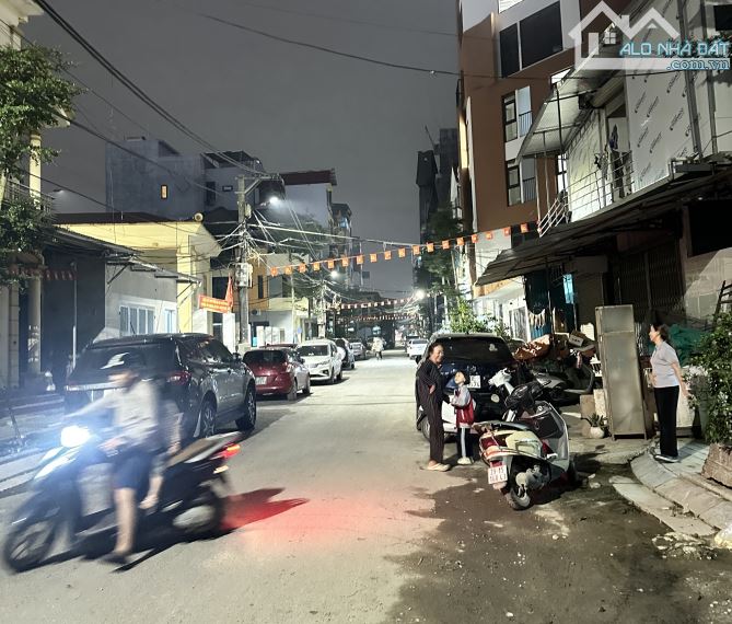 Mặt Phố Mới Phú Thượng - Ciputra, Tây Hồ, Kinh Doanh, Vỉa Hè, DT 55M2, MT 4.5M, 16.x Tỷ