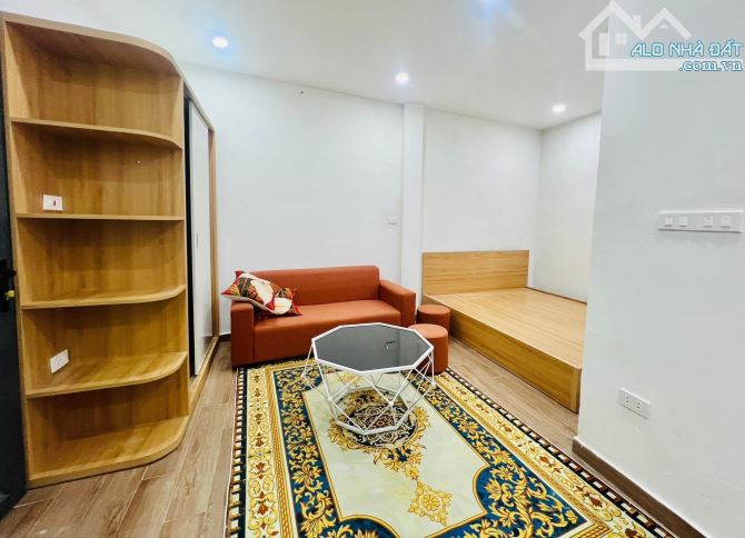 BÁN CCMN 9T THANG MÁY TRUNG KÍNH 110m2 - 28 TỶ, 25 CĂN HỘ - 2 THOÁNG, DÒNG TIỀN 2 TỶ/N