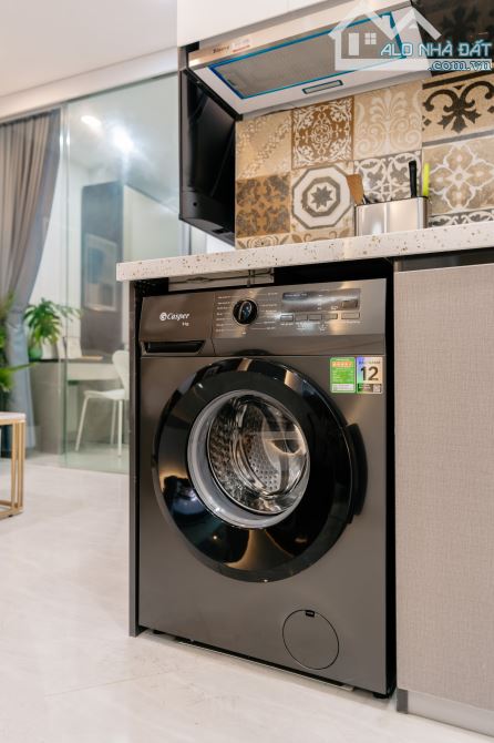 Chính chủ bán nhà Vũ Ngọc Phan, đường ô tô 2 mặt tiền 5m nhà 8 tầng