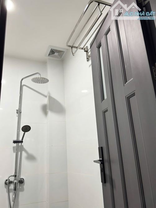 Cho thuê căn hộ cửa sổ Quận 4, Full nội thất gần Hoàng Diệu cầu Ông Lãnh Quận 1 - 5