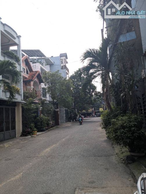 Mặt tiền kinh doanh chợ An Nhơn ngang 9,5m - 6 tầng- nhỉn nhẹ 7tỷ - 6