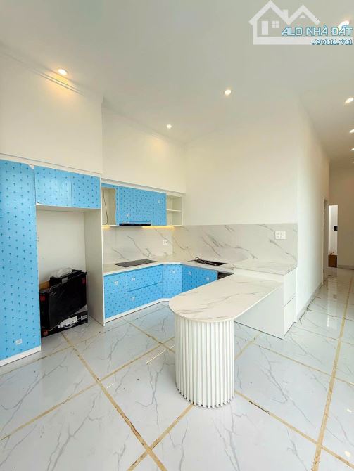 Nhà cấp 4 sân vườn diện tích 7x18 giá 1.2 tỷ thương lượng