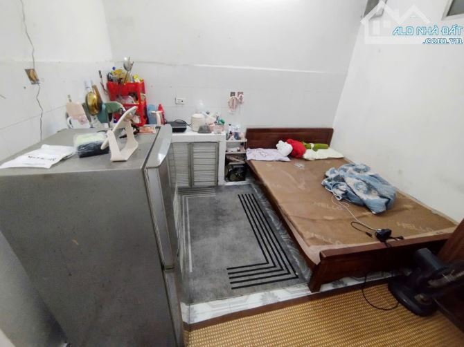 Cho thuê nhà KD online, VP, ở gđTrường Chinh 50m² x 3,5 tầng, gồm 4 phòng ngủ, 3vs, 14.5tr - 1