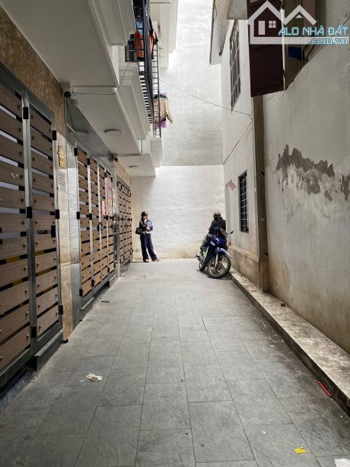 Khương Thượng - CCMN - 13 phòng khép kín - DT 80tr/tháng - Ngõ nông - Gần phố