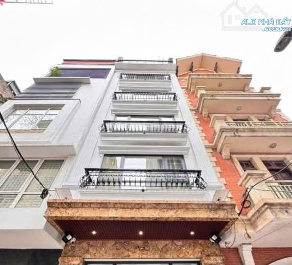 Bán nhà 68 Xuân Thủy , Cầu Giấy 50m2, 12 tỷ, thang máy, 16 chỗ quay đầu ngay cửa