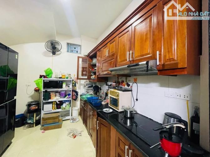 Bán nhà Hà Đông phố Nhuệ Giang, 11.5 tỷ, 42m2, phân lô, ô tô tránh, dân trí cao. - 1