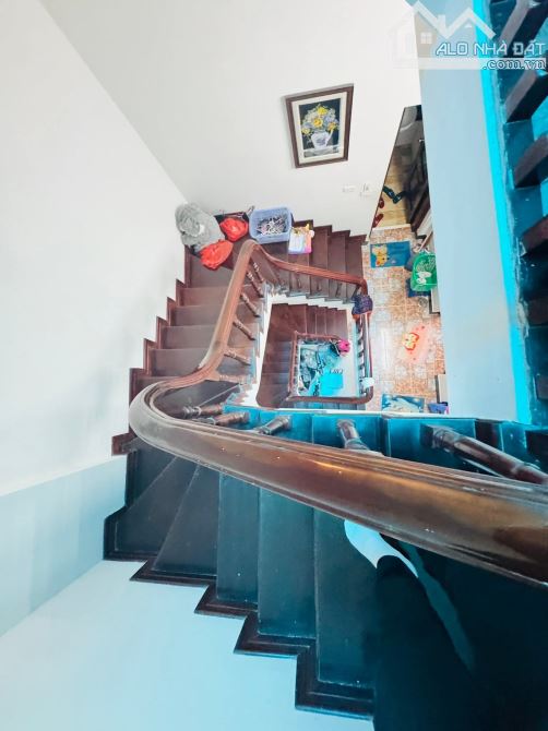 P lô vip Kim Ngưu, oto qua, chủ thiện chí, 76m2 sổ x mtiền 7m, nhà dân xây. Giá 23 tỷ