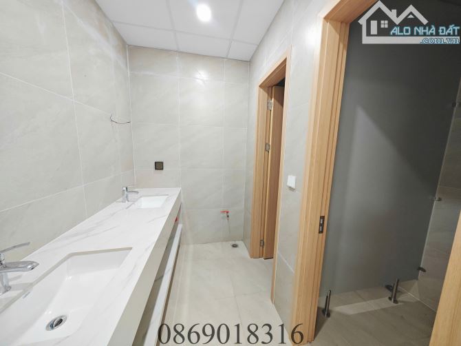 Văn phòng trung tâm Thanh Xuân, trống 1 số văn phòng 90-140m2 - 2