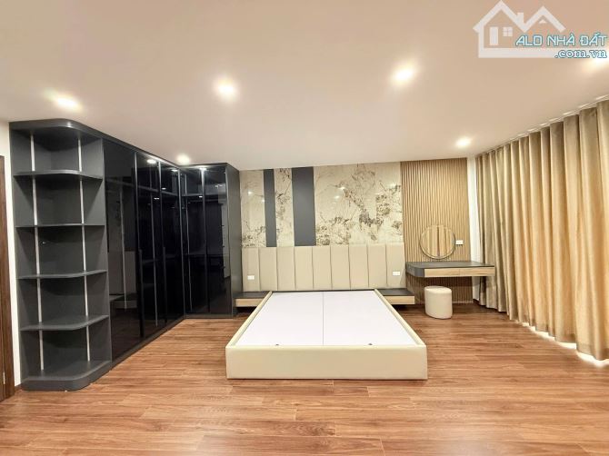 Bán nhà Dương Văn Bé – 70m² – 7 tầng thang máy – Mặt tiền 5.4m – Gara ô tô – Giá 21.8 tỷ