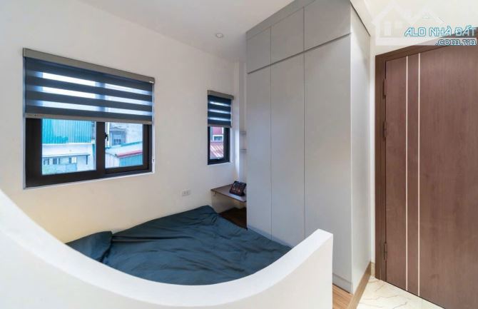 BÁN NHÀ 6 TẦNG MỚI THANG MÁY TRỊNH CÔNG SƠN VIP TÂY HỒ KHU TÂY NHIỀU HƠN TA CHỈ 14.5 TỶ