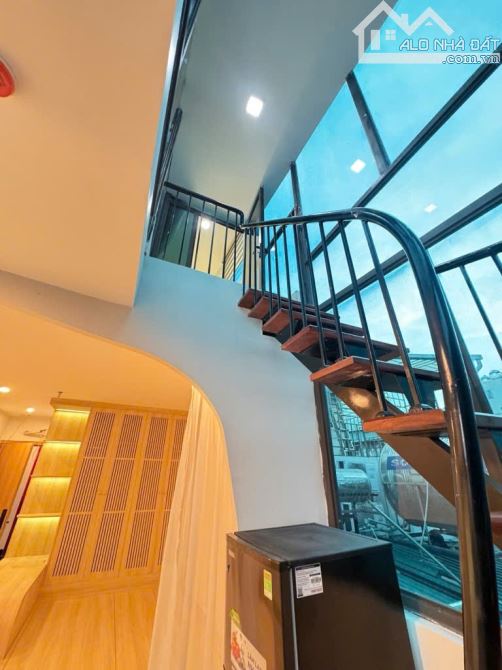 Tây Sơn - Toà nhà dịch vụ - Thang máy nhập khẩu - Full nội thất cực đỉnh - Thiết kế đẹp