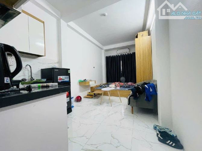 Đê La Thành - Một mặt phố - Một mặt ngõ - 16 phòng khép kín - DT 120tr/tháng