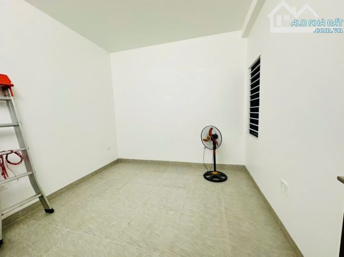 Bán Nhà Trung Tâm Cầu Giấy - Hà Nội - Siêu Đẹp