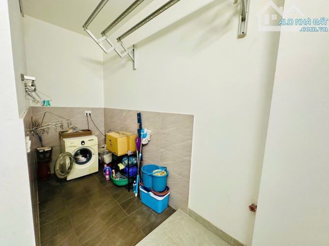 Bán Nhà Trung Tâm Cầu Giấy - Hà Nội - Siêu Đẹp