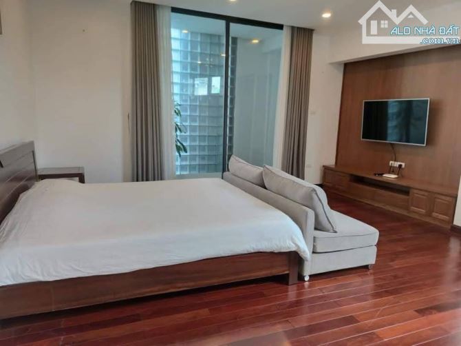 TOÀ APARTMENT TÂY HỒ – DT 267M² – 8 TẦNG – MT 8.2M – GIÁ 93.8 TỶ