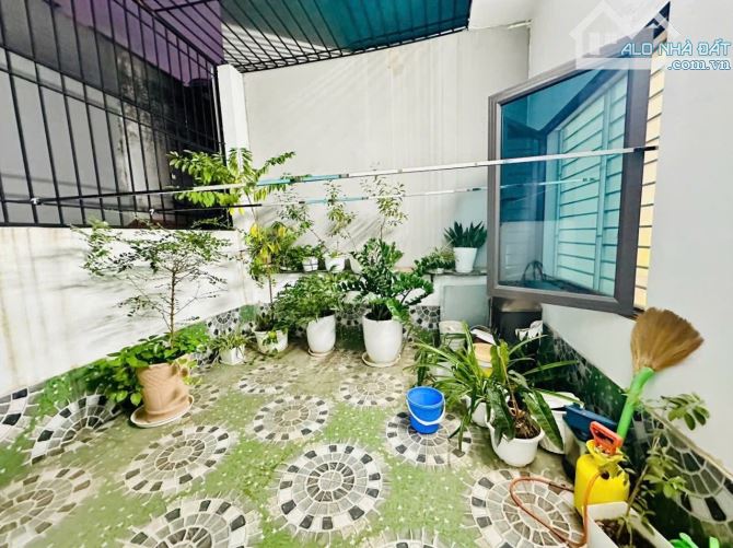 Bán Nhà Trung Tâm Cầu Giấy - Hà Nội - Siêu Đẹp