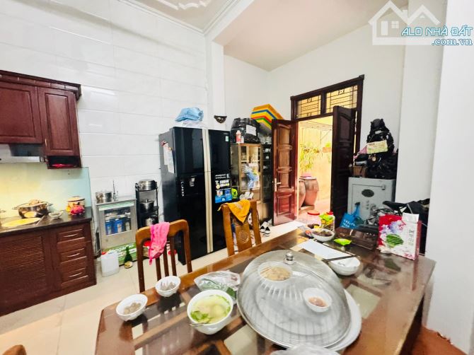 P lô vip Kim Ngưu, oto qua, chủ thiện chí, 76m2 sổ x mtiền 7m, nhà dân xây. Giá 23 tỷ