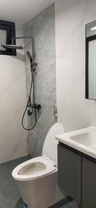 6 tầng thang máy xây mới 20m ra Phố Thái Hà, oto qua, full nội thất 40m2. Giá 18.6 tỷ