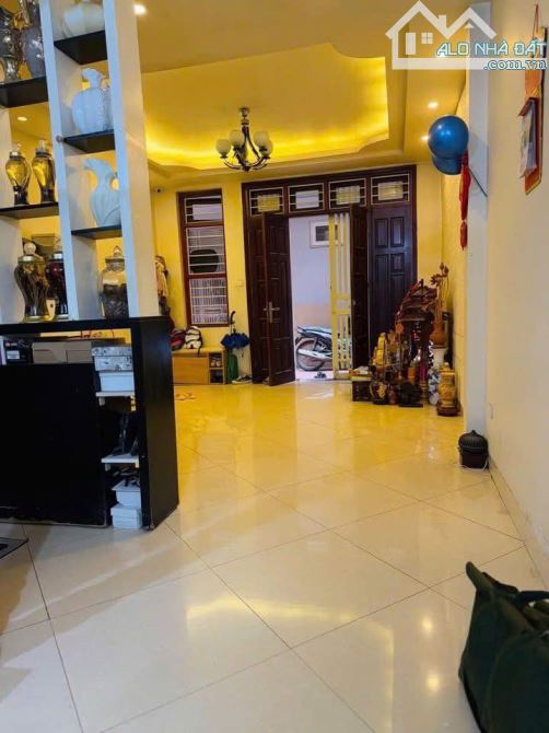 Nhà đẹp phố Nguyễn Chánh, cách 100m ra phố, ngõ thông ra Trần Duy Hưng, Trung Kính, 12 tỷ - 1