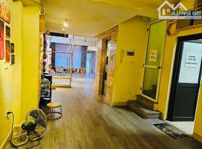 Nhật Chiêu, DT 85M2x6T, MT 4.9M, Giá 93 Tỷ HIẾM ĐẸP- MẶT PHỐ KINH DOANH-6 TẦNG THANG MÁY