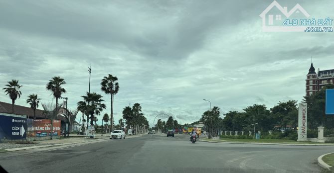 Bán 367m2 thổ cư mặt tiền biển Lạc Long Quân, Tiến Thành cạnh Novaworld - 1