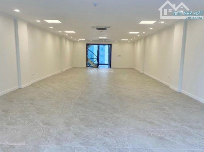 Cho thuê nhà Kim Mã, dt70m2x6 tầng, ngõ ô tô tránh- đỗ, mt4,5m, thang máy, giá 28tr/th - 1