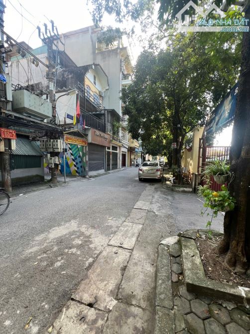 CẦN BÁN ĐẤT PHỐ TRƯỜNG CHINH QUẬN THANH XUÂN - NGÕ Ô TÔ TRÁNH VỈA HÈ - CHÀO GIÁ 21 Tỷ.