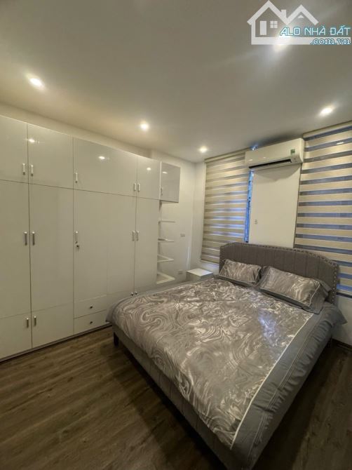 NHÀ ĐẸP TT THANH XUÂN, OTO, KD, SD 40M2 12,9 Tỷ