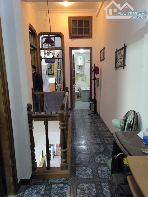 Bán nhà phố Thanh Nhàn, Hai Bà Trưng, ô tô đỗ cửa, tiện kinh doanh 4 tầng 80m2 giá 21.5 tỷ