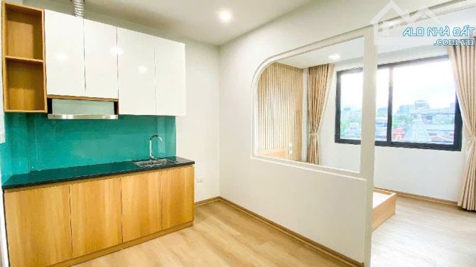 Thịnh Quang - CCMN - 12 phòng khép kín - Doanh thu 80tr/tháng - Ngõ ba gác