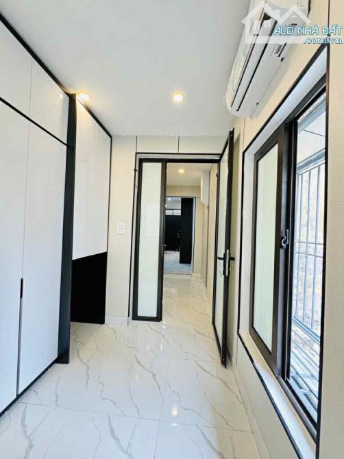 Bán căn hộ tập thể phố đại la tt hai bà trưng nhà đẹp khách mua chỉ việc sách Vali về ở