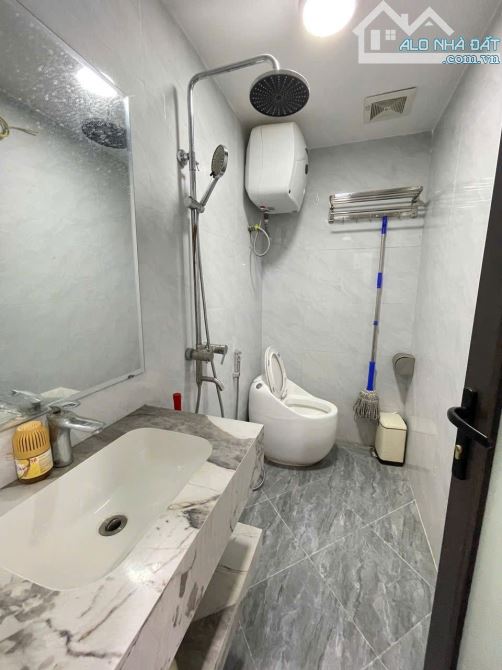 BÁN TẬP THỂ TẦNG 1 – NHÀ XUẤT BẢN GIÁO DỤC, THỊNH HÀO, ĐỐNG ĐA. 70M2 – 2PN. 4,5 TỶ