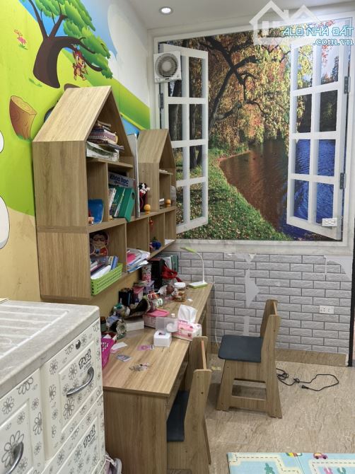 NHÀ ĐẸP TRUNG TÂM HAI BÀ TRƯNG – CÁCH Ô TÔ 10M – 50M RA PHỐ THANH NHÀN – Ở SƯỚNG HOẶC XÂY