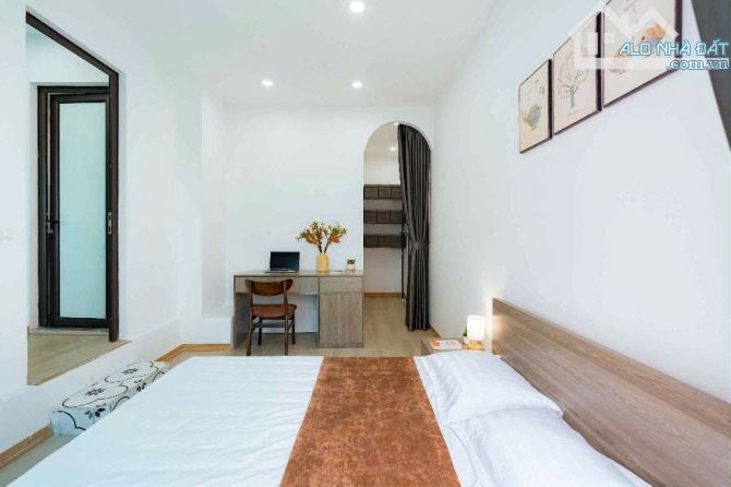 Thái Hà - 19 phòng khép kín - Dòng tiền gần 2 tỷ/năm - Mặt ngõ thông - Phố xin