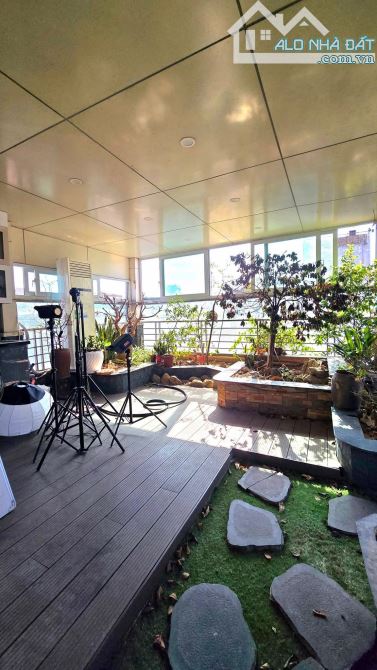 BÁN TOÀ VĂN PHÒNG NGUYỄN KHANG 80m2, 7T THANG MÁY, MT 5m - 41 TỶ - ÔTÔ TRÁNH, Ở KẾT HỢP KD