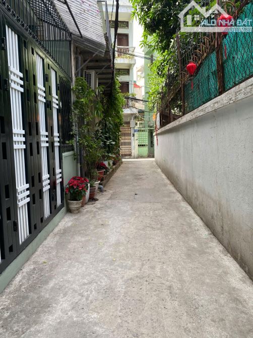 Thịnh Quang - 10 phòng khép kín - Dòng tiền 50tr/tháng - Lô góc - Nhà dân xây