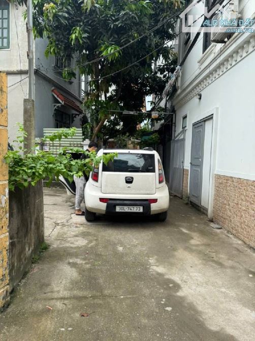 ĐẤT ĐẸP VUÔNG VẮN – ĐƯỜNG 4M Ô TÔ VÀO – GẦN ĐƯỜNG LỚN – CHỦ THIỆN CHÍ DT 40m² – MT 4m – GI