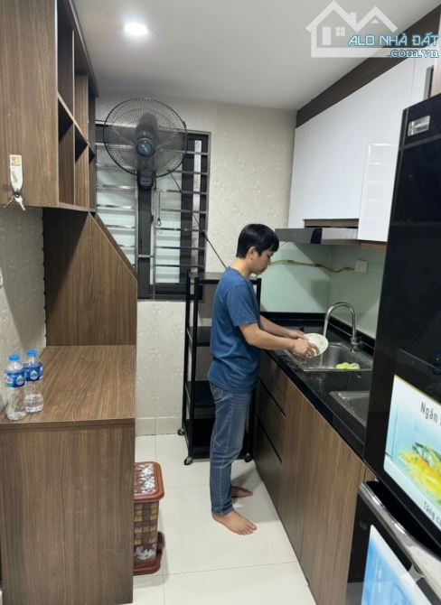 2 tầng Hàng Tre_Hàng Thùng 32m chỉ 8.5 tỷ - NGÕ NÔNG THẲNG, MẶT TIỀN RỘNG SÁNG THOÁNG, SĐC