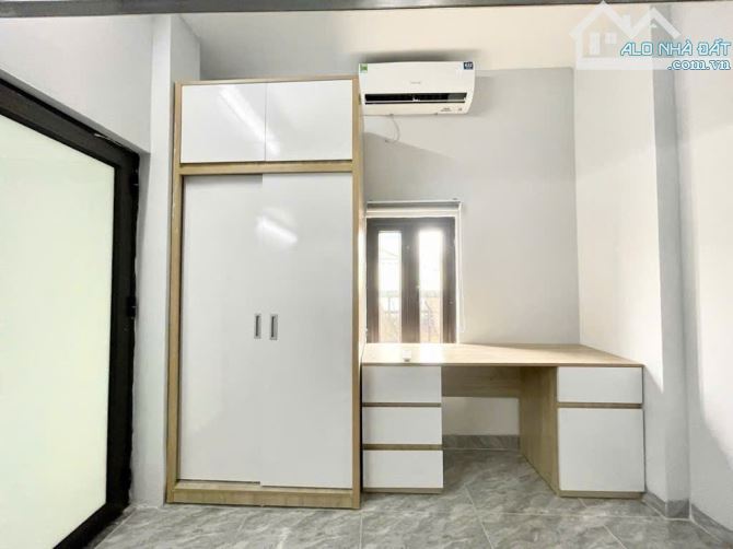 Thịnh Quang - 10 phòng khép kín - Dòng tiền 50tr/tháng - Lô góc - Nhà dân xây