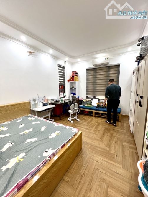 Thanh Nhàn, diện tích rộng giá rẻ, mặt tiền siêu rộng, nhà đẹp như mới, an sinh tuyệt đỉnh