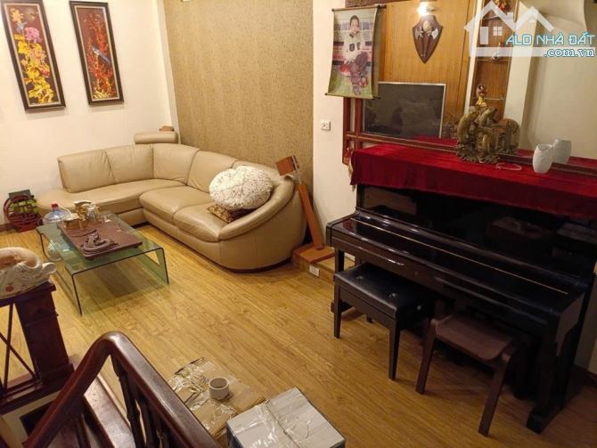 BÁN NHÀ ĐÀO TẤN BA ĐÌNH HÀ NỘI