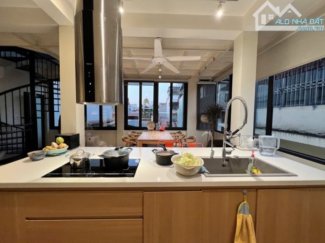 Bán nhà Hàng Bông 44m2 nhà mới đẹp vị trí đẹp 2 thoáng nội thất cao cấp 22 tỷ